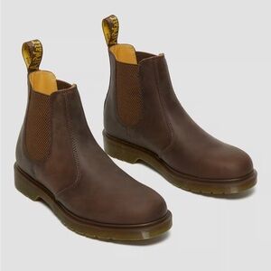 Dr. Martens 2976 Chelsea boot